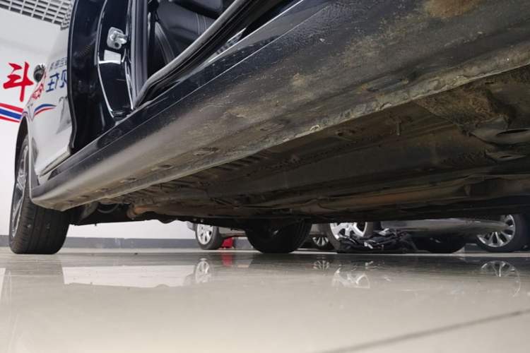 Used MG 6 2017 20T Manual Luxury Smart Connect Version China V Standard Right Side Sill