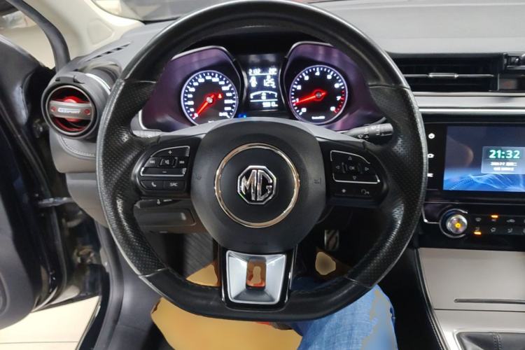 Used MG 6 2017 20T Manual Luxury Smart Connect Version China V Standard Steering Wheel