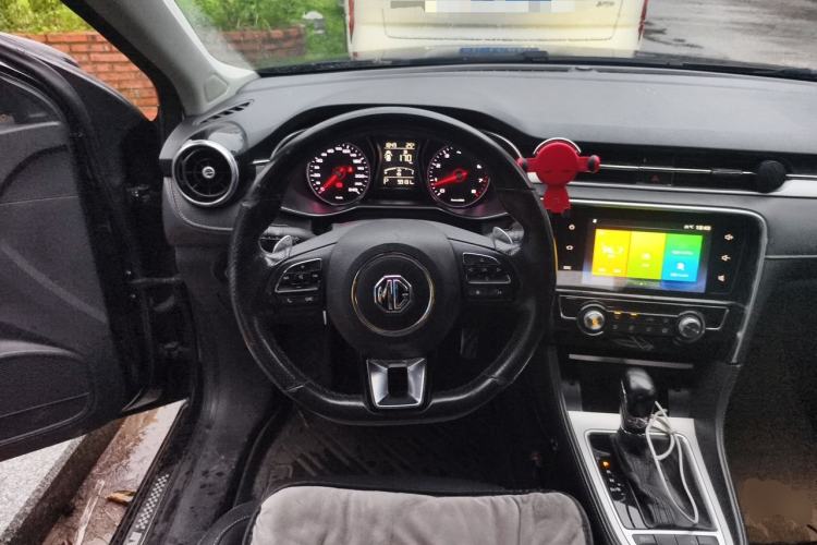 Used MG 6 2017 20T Automatic Luxury Smart Connect Version China V Standard Steering Wheel