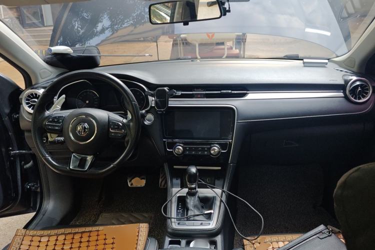 Used MG 6 2017 20T Automatic Luxury Smart Connect Version China V Standard Steering Wheel
