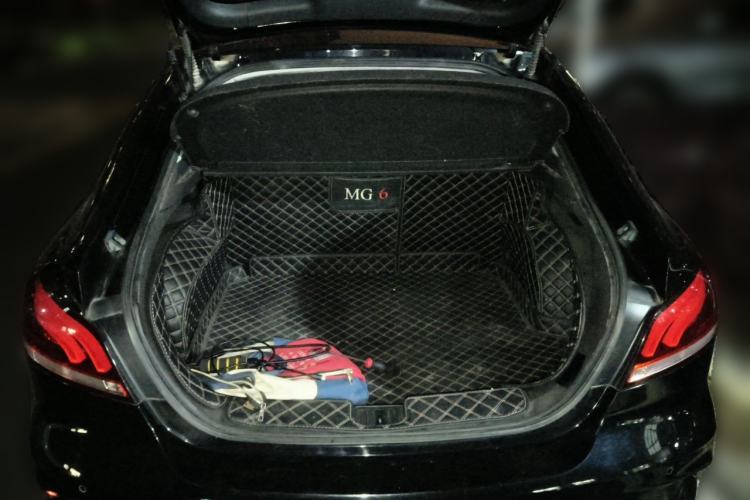 Used MG 6 2017 20T Automatic Luxury Smart Connect Version China V Standard Trunk