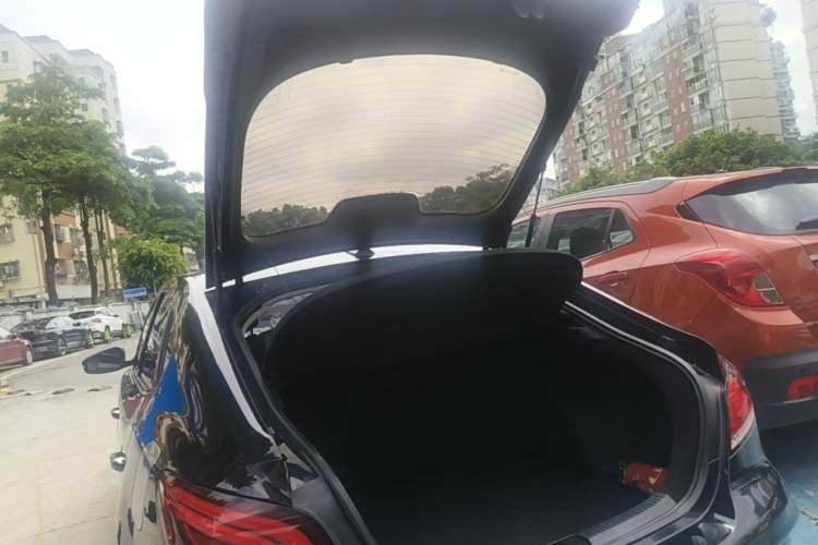 Used MG 6 2017 20T Automatic Trophy Prestige Internet Edition China V Standard Trunk