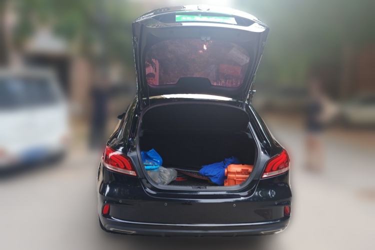 Used MG 6 2017 20T Automatic Luxury Smart Connect Version China V Standard Trunk