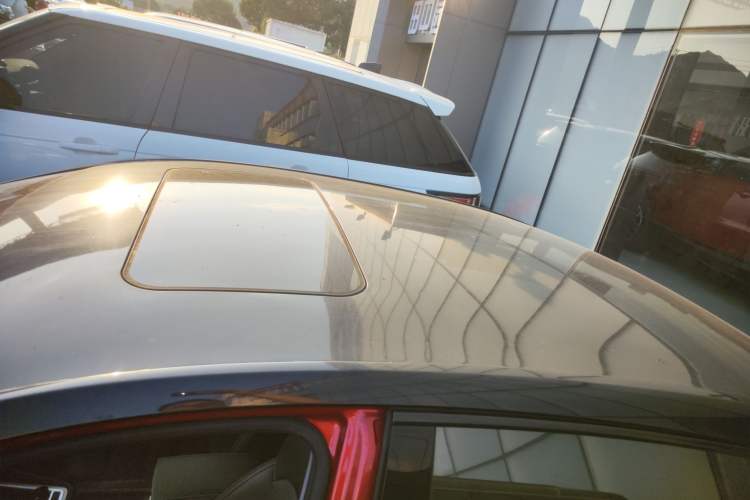 Used MG 6 2017 20T Automatic Luxury Smart Connect Version China V Standard Roof