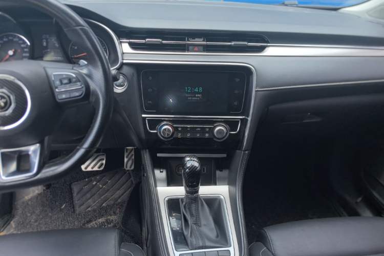 Used MG 6 2017 20T Automatic Luxury Smart Connect Version China V Standard Audio And AC Panel