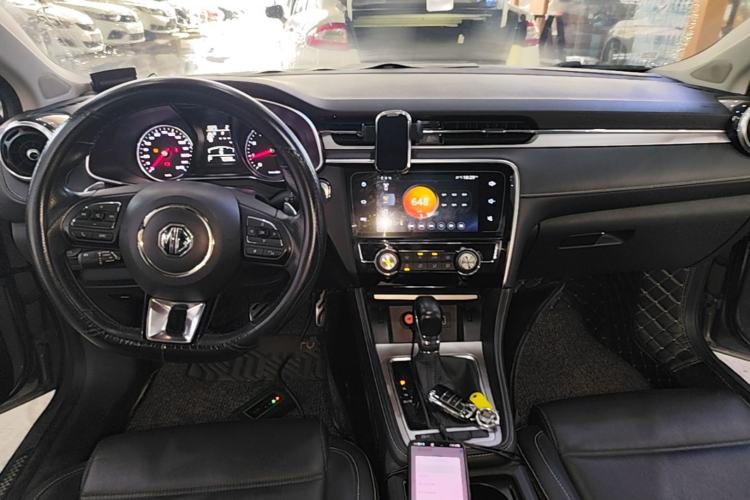 Used MG 6 2017 20T Automatic Luxury Smart Connect Version China V Standard Center Console