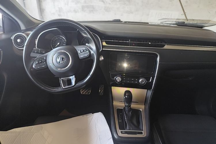 Used MG 6 2017 20T Automatic Luxury Smart Connect Version China V Standard Center Console