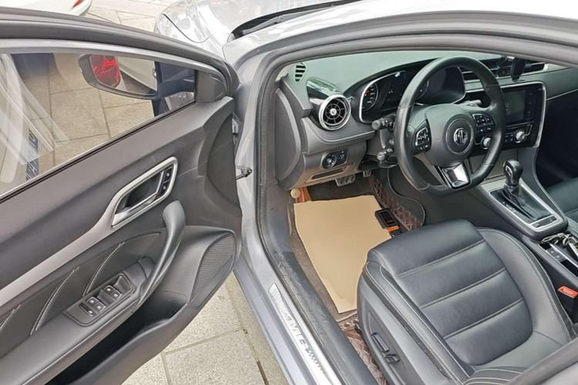 Used MG 6 2017 20T Automatic Luxury Smart Connect Version China V Standard Driver Seat