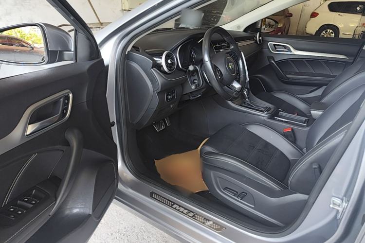 Used MG 6 2017 20T Automatic Luxury Smart Connect Version China V Standard Driver Seat
