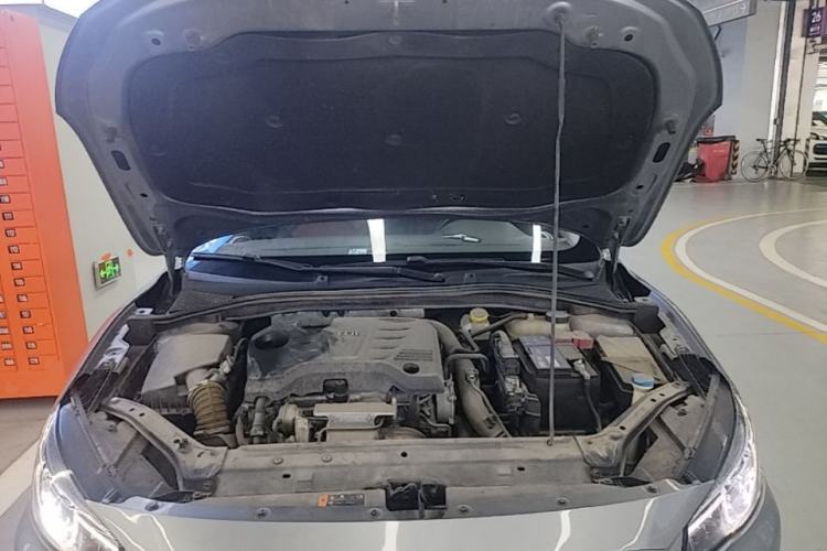 Used MG 6 2017 20T Automatic Trophy Prestige Internet Edition China V Standard Engine Bay