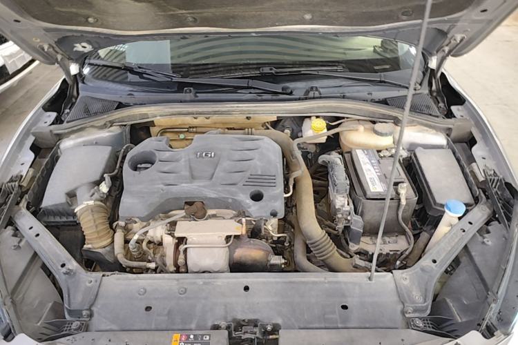 Used MG 6 2017 20T Automatic Luxury Smart Connect Version China V Standard Engine Bay