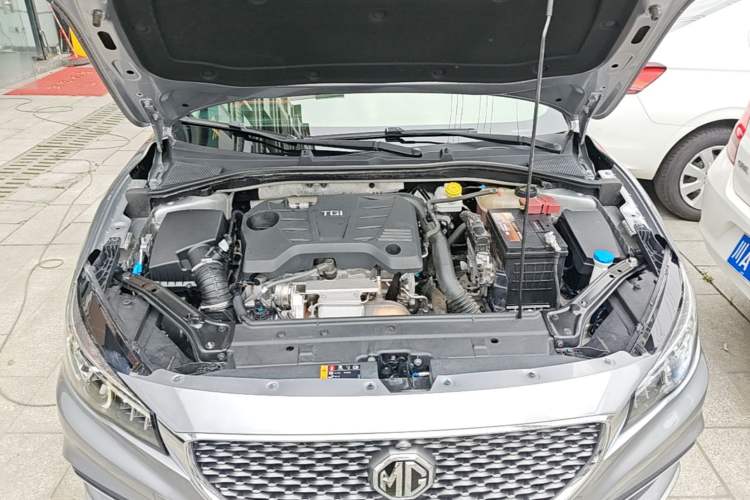 Used MG 6 2017 20T Automatic Luxury Smart Connect Version China V Standard Engine Bay