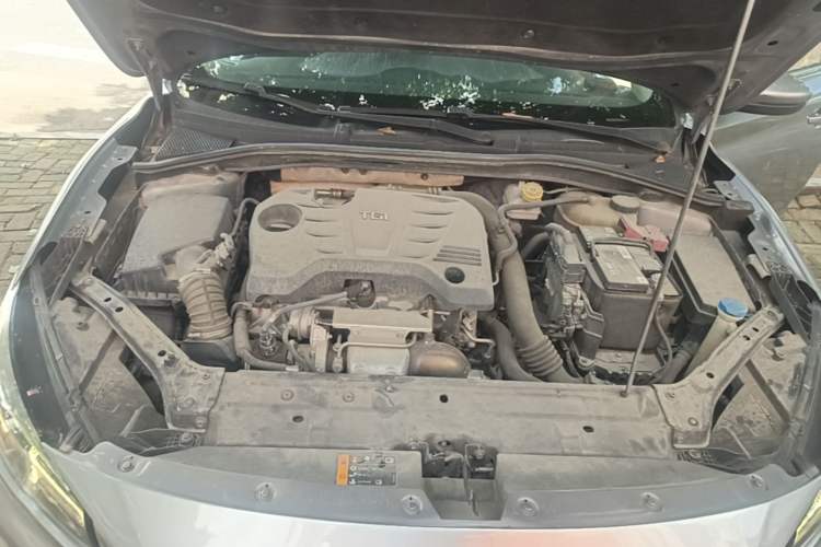 Used MG 6 2017 20T Automatic Luxury Smart Connect Version China V Standard Engine Bay