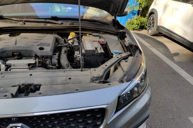 Used MG 6 2017 20T Automatic Trophy Prestige Internet Edition China V Standard Engine Bay Left