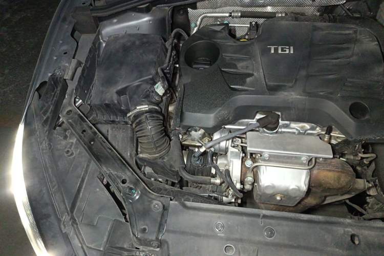Used MG 6 2017 20T Automatic Elite Smart Connect Version China V Standard Engine Bay Right
