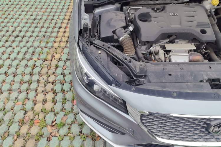 Used MG 6 2017 20T Automatic Luxury Smart Connect Version China V Standard Engine Bay Right
