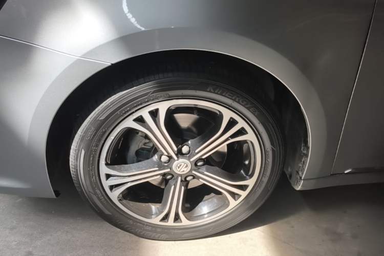 Used MG 6 2017 20T Automatic Luxury Smart Connect Version China V Standard Exterior 4