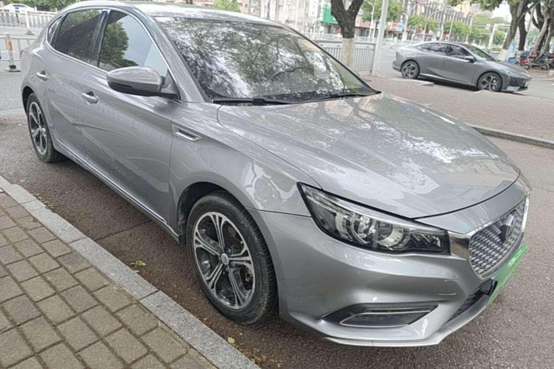 Used MG 6 2017 20T Automatic Luxury Smart Connect Version China V Standard Front Right 45 Deg