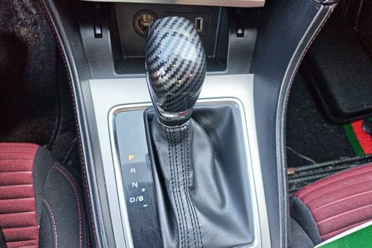 Used MG 6 2017 20T Automatic Elite Smart Connect Version China V Standard Gear Lever