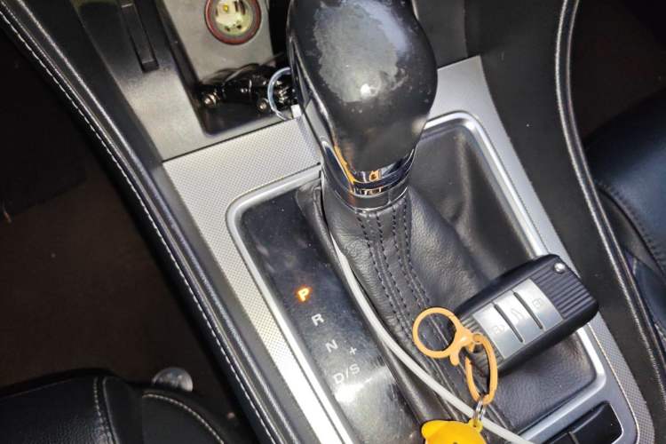 Used MG 6 2017 20T Automatic Luxury Smart Connect Version China V Standard Gear Lever