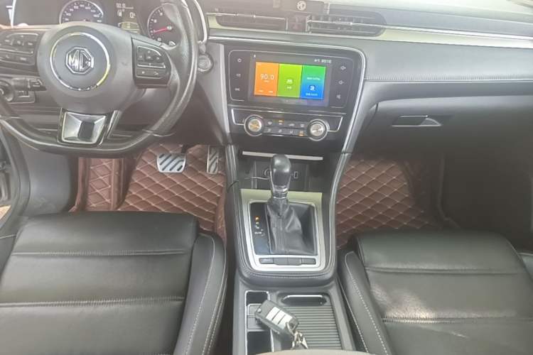 Used MG 6 2017 20T Automatic Luxury Smart Connect Version China V Standard Gear Lever
