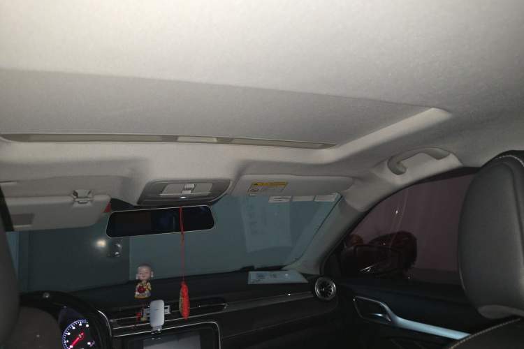 Used MG 6 2017 20T Automatic Luxury Smart Connect Version China V Standard Headliner