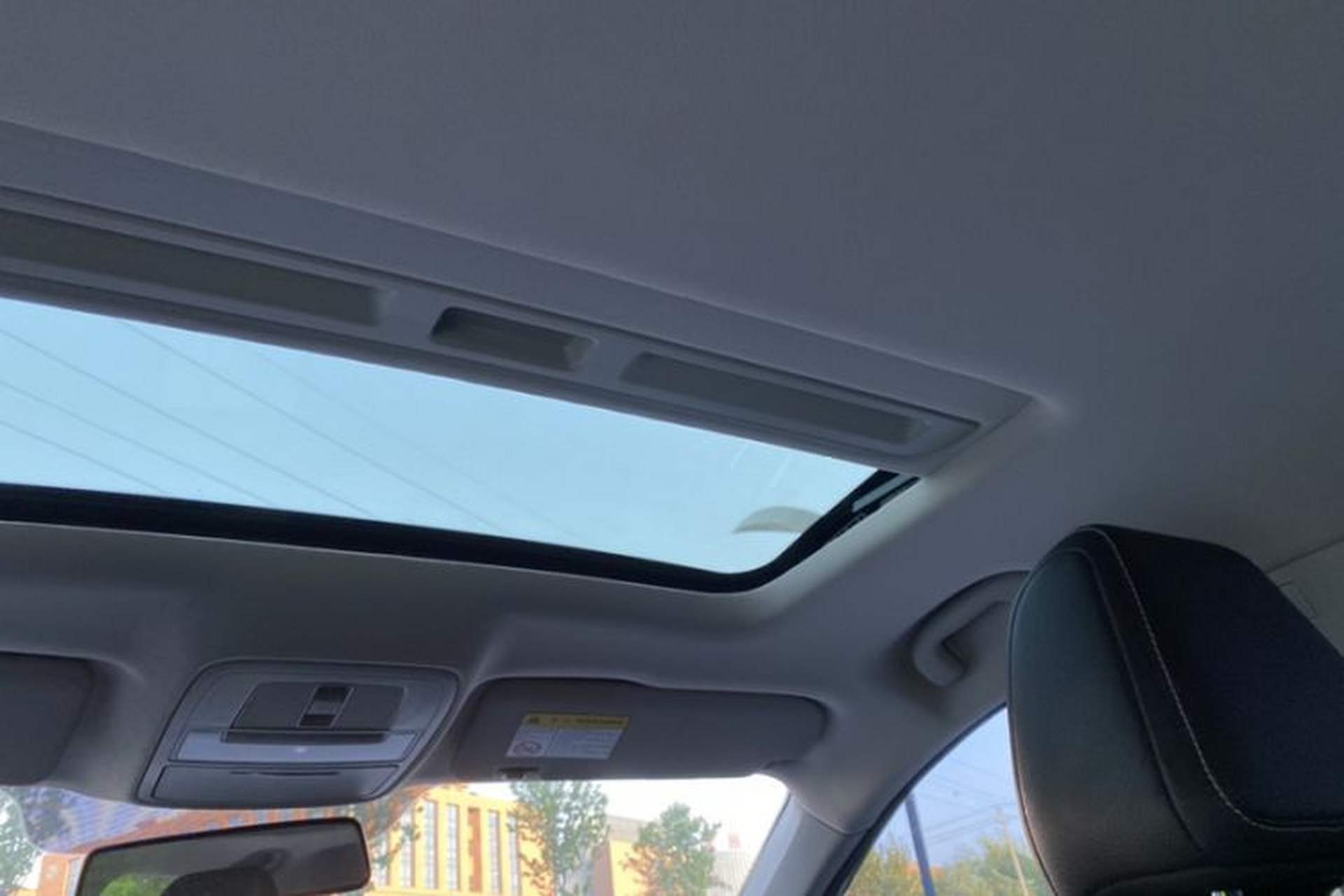 Used MG 6 2017 20T Manual Luxury Smart Connect Version China V Standard Headliner