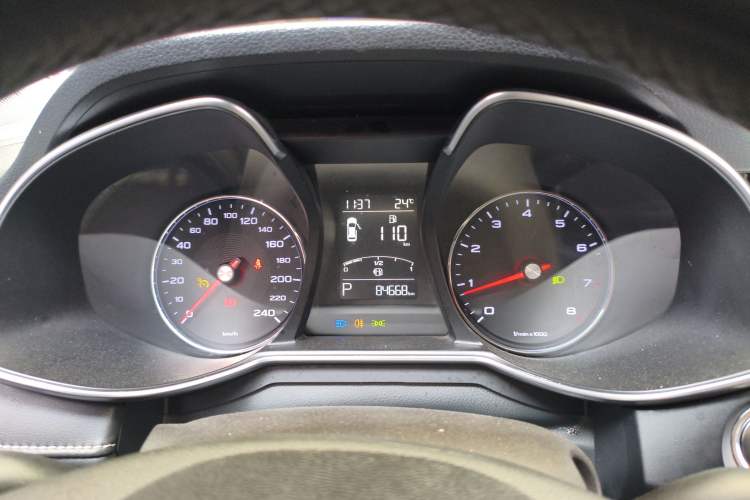 Used MG 6 2017 20T Automatic Luxury Smart Connect Version China V Standard Instrument Cluster