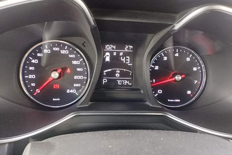 Used MG 6 2017 20T Automatic Luxury Smart Connect Version China V Standard Instrument Cluster