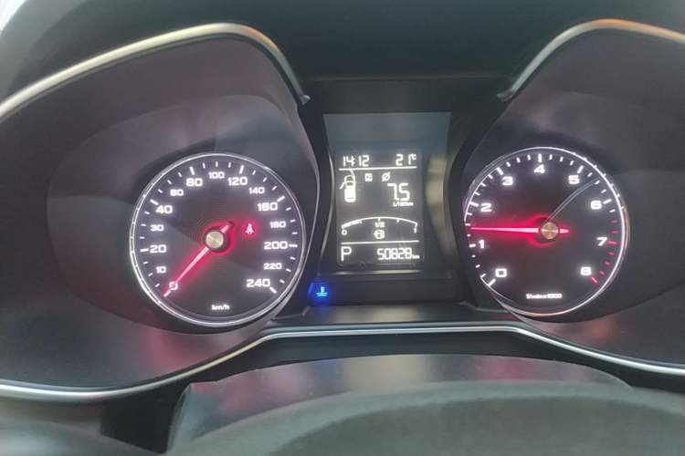 Used MG 6 2017 20T Automatic Luxury Smart Connect Version China V Standard Instrument Cluster