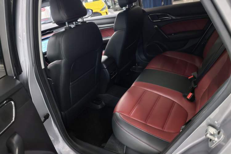 Used MG 6 2017 20T Automatic Trophy Prestige Internet Edition China V Standard Interior 1