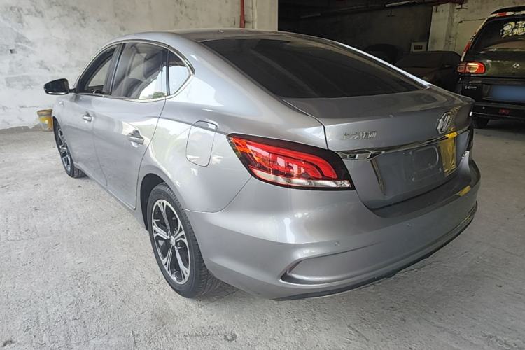 Used MG 6 2017 20T Automatic Luxury Smart Connect Version China V Standard Rear Left 45 Deg
