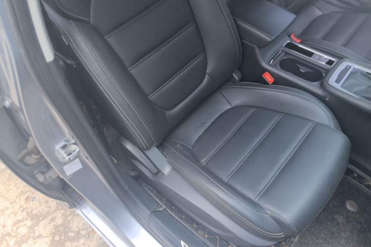 Used MG 6 2017 20T Automatic Luxury Smart Connect Version China V Standard Right Front Seat