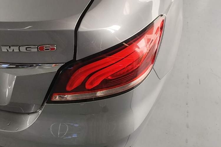 Used MG 6 2017 20T Automatic Luxury Smart Connect Version China V Standard Right Rear Taillight