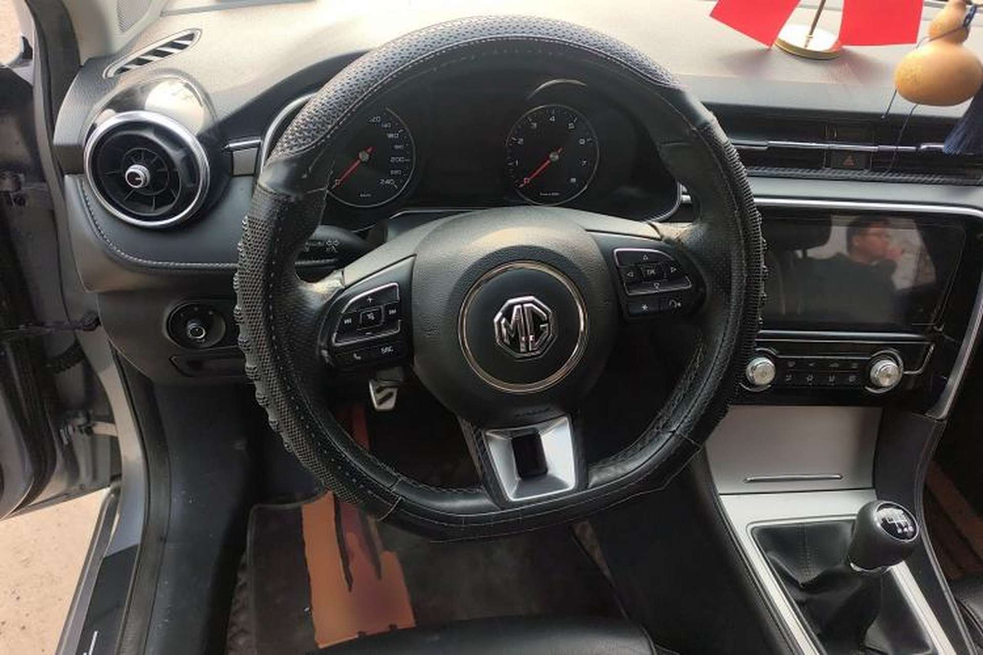 Used MG 6 2017 20T Manual Luxury Smart Connect Version China V Standard Steering Wheel