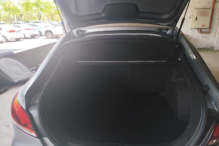 Used MG 6 2017 20T Automatic Luxury Smart Connect Version China V Standard Trunk