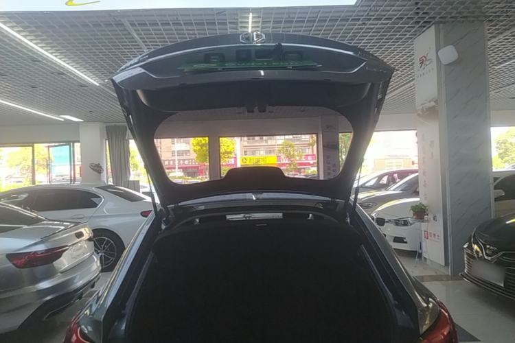 Used MG 6 2017 20T Automatic Luxury Smart Connect Version China V Standard Trunk