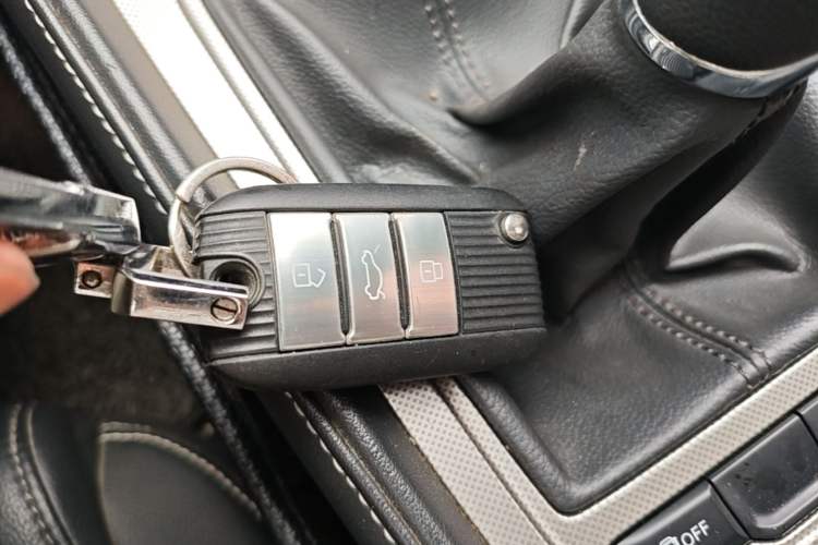 Used MG 6 2017 20T Manual Luxury Smart Connect Version China V Standard Vehicle Key