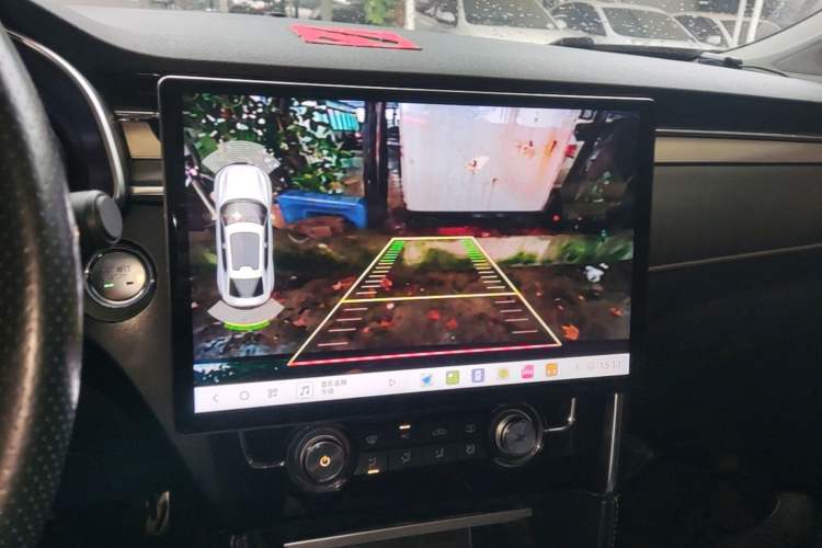 Used MG 6 2017 20T Automatic Luxury Smart Connect Version China V Standard Audio And AC Panel