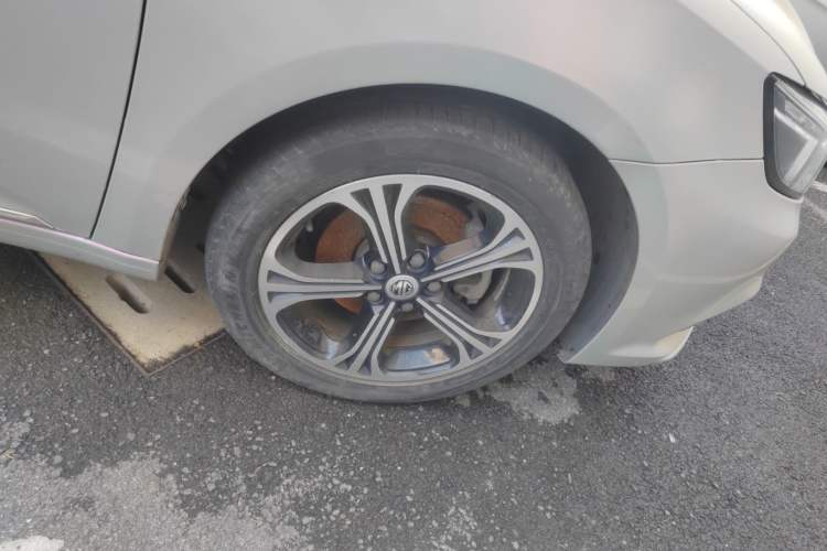 Used MG 6 2017 20T Automatic Luxury Smart Connect Version China V Standard Right Front Wheel Hub