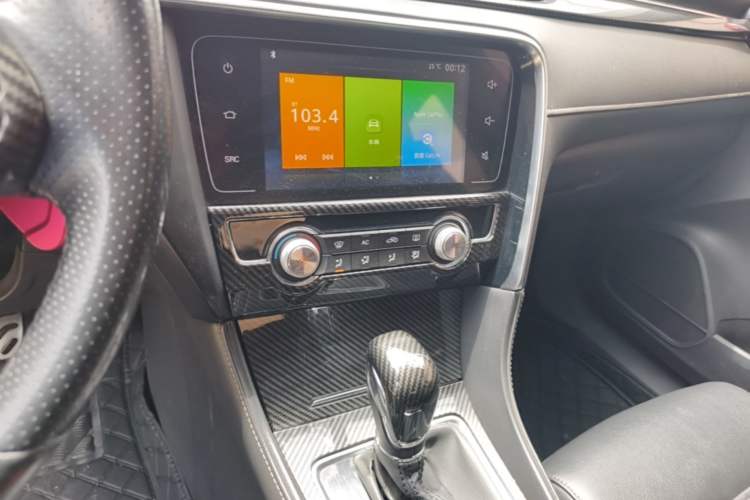 Used MG 6 2017 20T Automatic Luxury Smart Connect Version China V Standard Audio And AC Panel