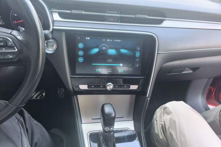 Used MG 6 2017 20T Automatic Prestige Internet Edition China V Standard Audio And AC Panel