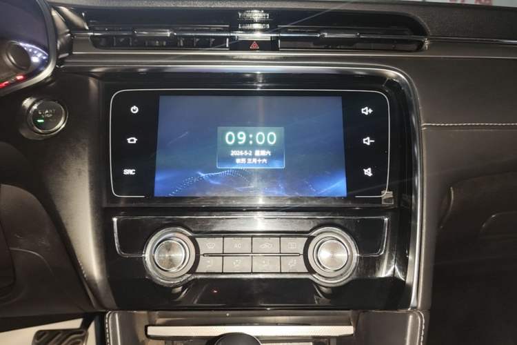 Used MG 6 2017 20T Automatic Luxury Smart Connect Version China V Standard Audio And AC Panel