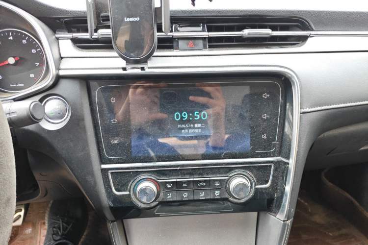 Used MG 6 2017 20T Manual Luxury Smart Connect Version China V Standard Audio And AC Panel
