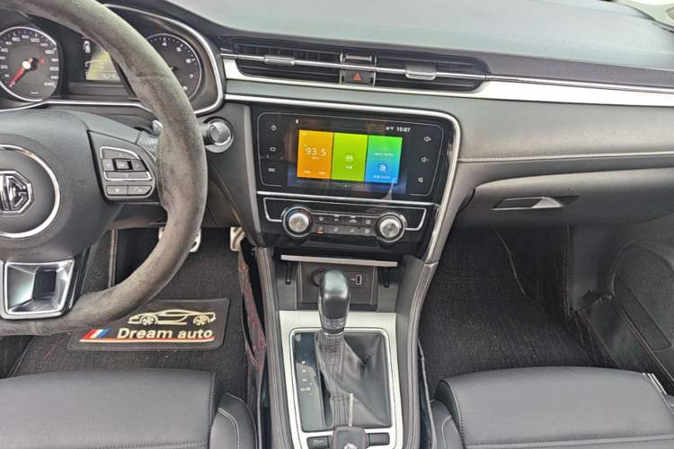 Used MG 6 2017 20T Automatic Luxury Smart Connect Version China V Standard Audio And AC Panel