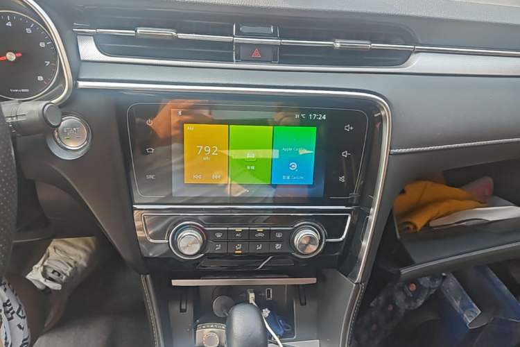 Used MG 6 2017 20T Automatic Luxury Smart Connect Version China V Standard Audio And AC Panel