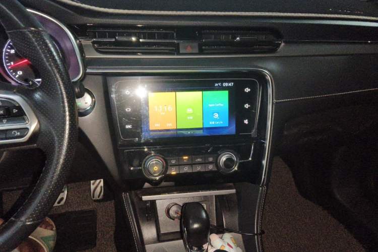 Used MG 6 2017 20T Automatic Luxury Smart Connect Version China V Standard Audio And AC Panel