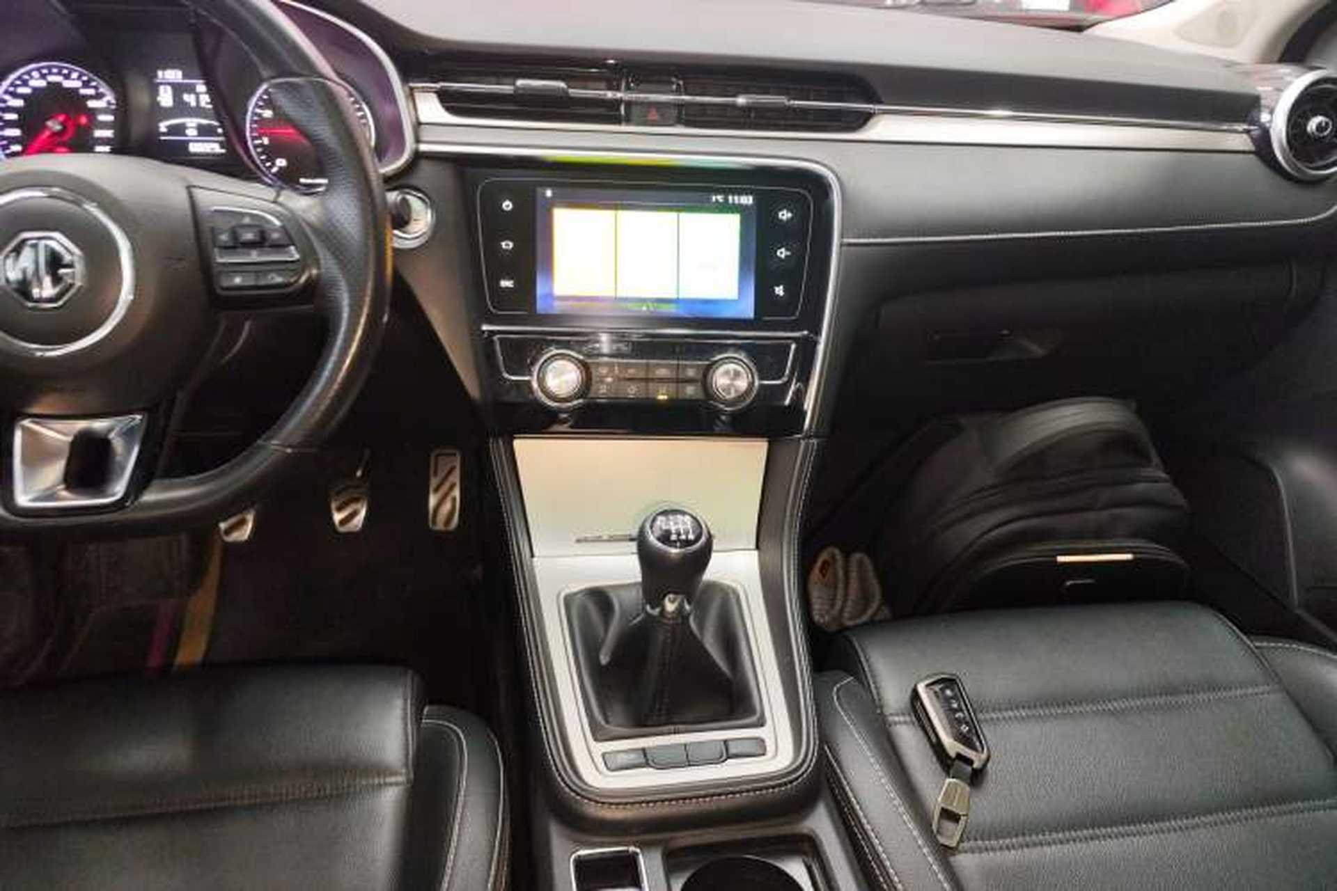 Used MG 6 2017 20T Manual Luxury Smart Connect Version China V Standard Audio And AC Panel