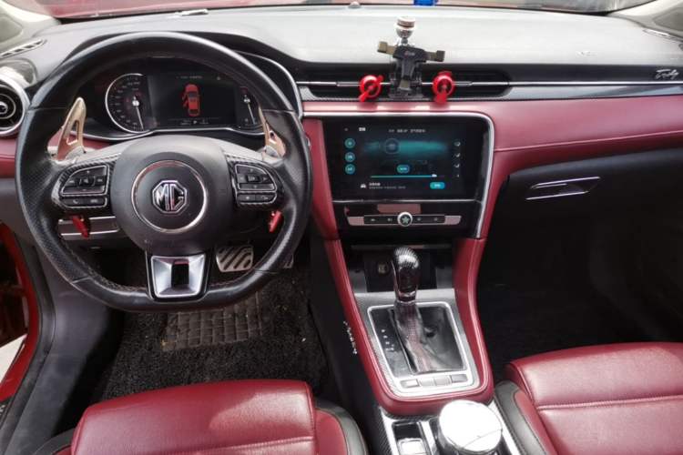 Used MG 6 2017 20T Automatic Trophy Prestige Internet Edition China V Standard Center Console