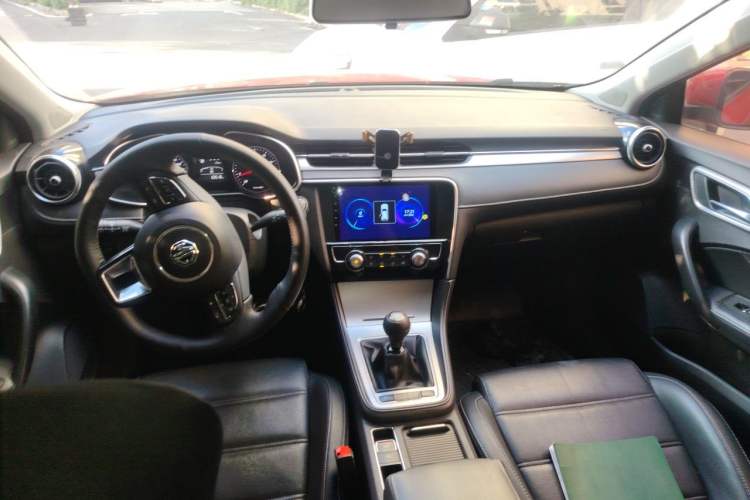Used MG 6 2017 20T Manual Luxury Smart Connect Version China V Standard Center Console